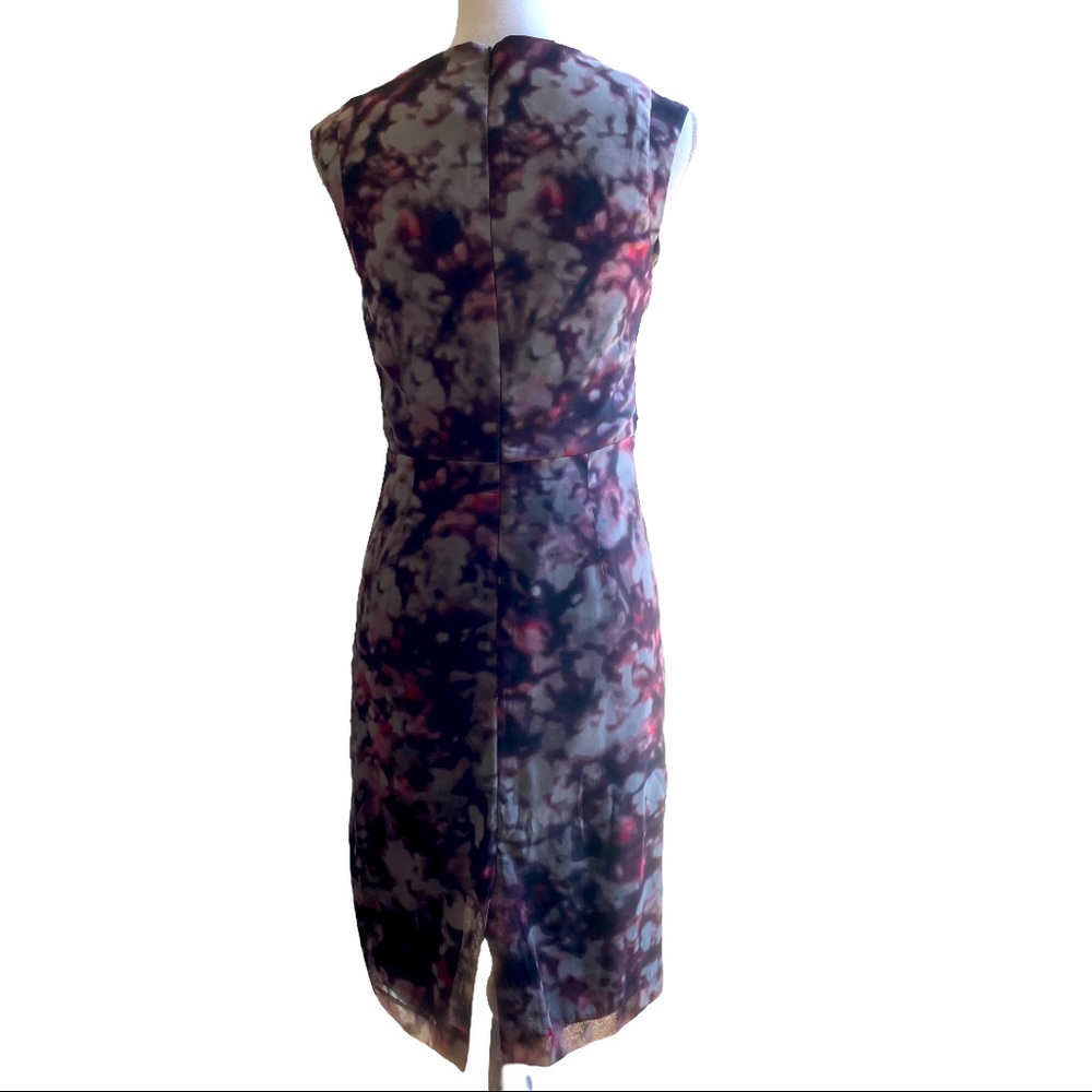 VINCE CAMUTO DRESS - Picture 2 of 8